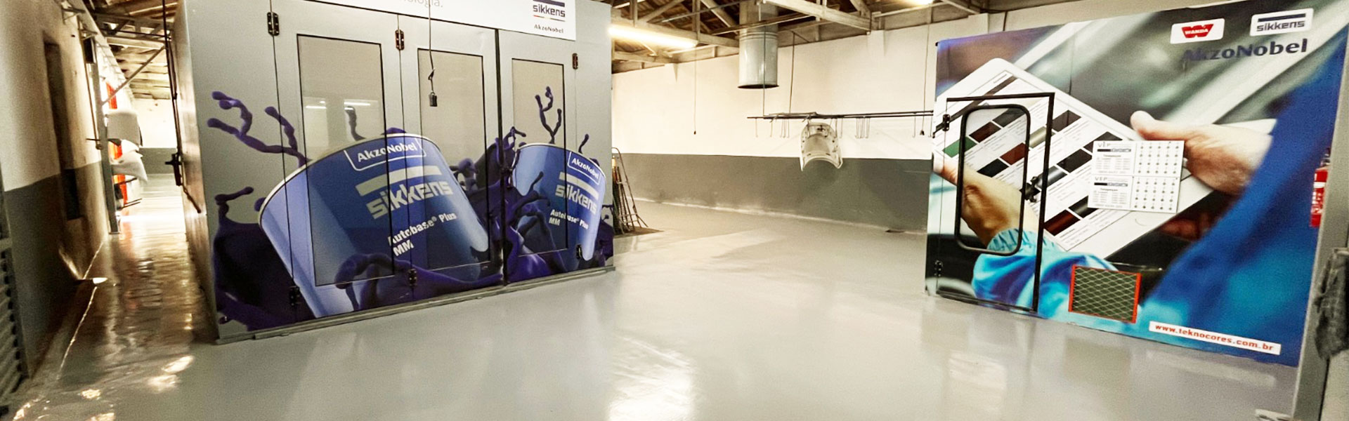 Cabines da Auto América Funilaria e Pintura - Alto da XV - Curitiba